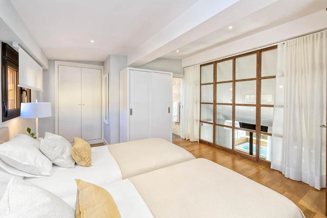 Sebastian Souviron Suites In Malaga By Solaga Holiday Homes