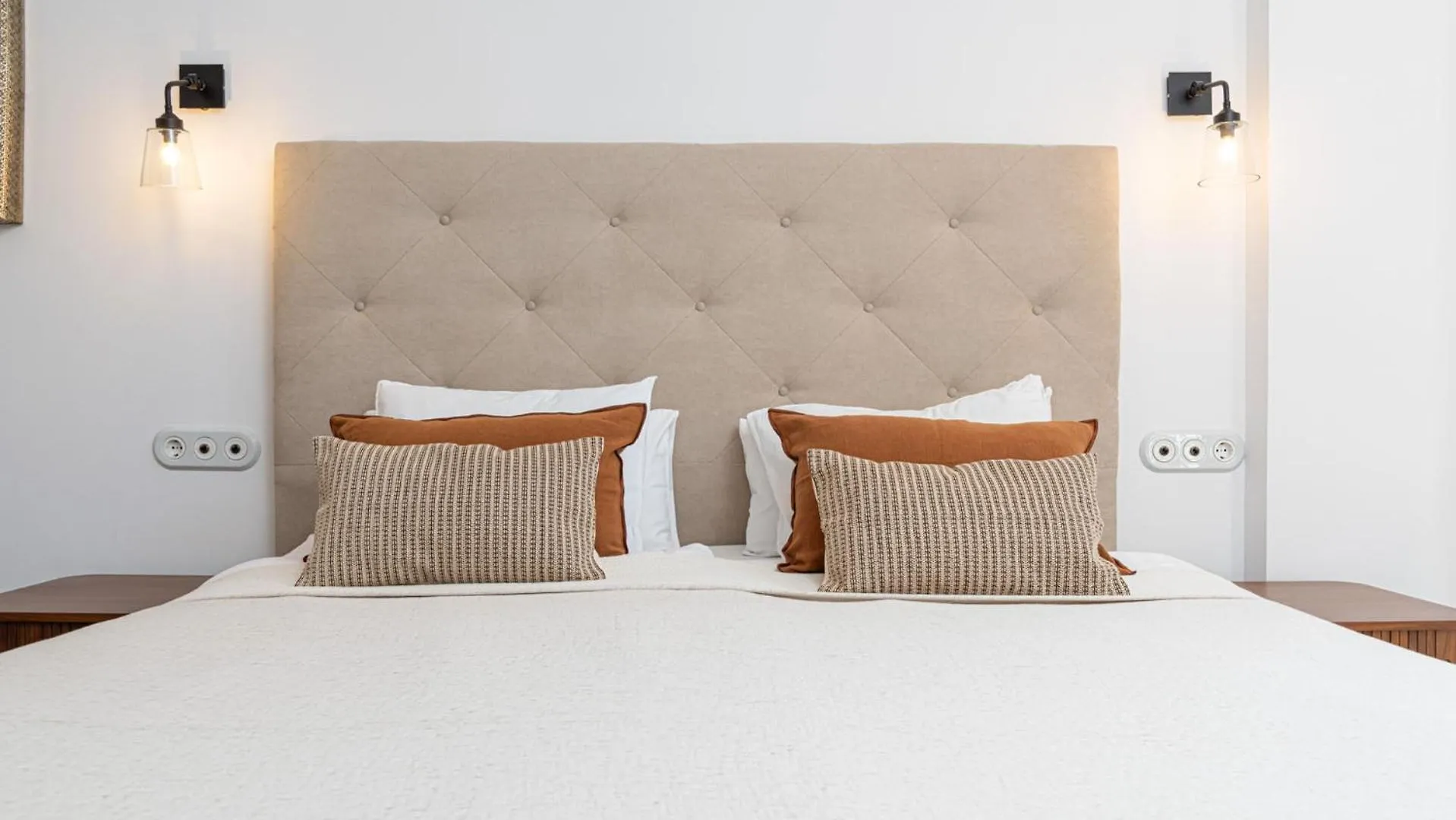 Apartment Sebastian Souviron Suites In Malaga By Solaga Holiday Homes