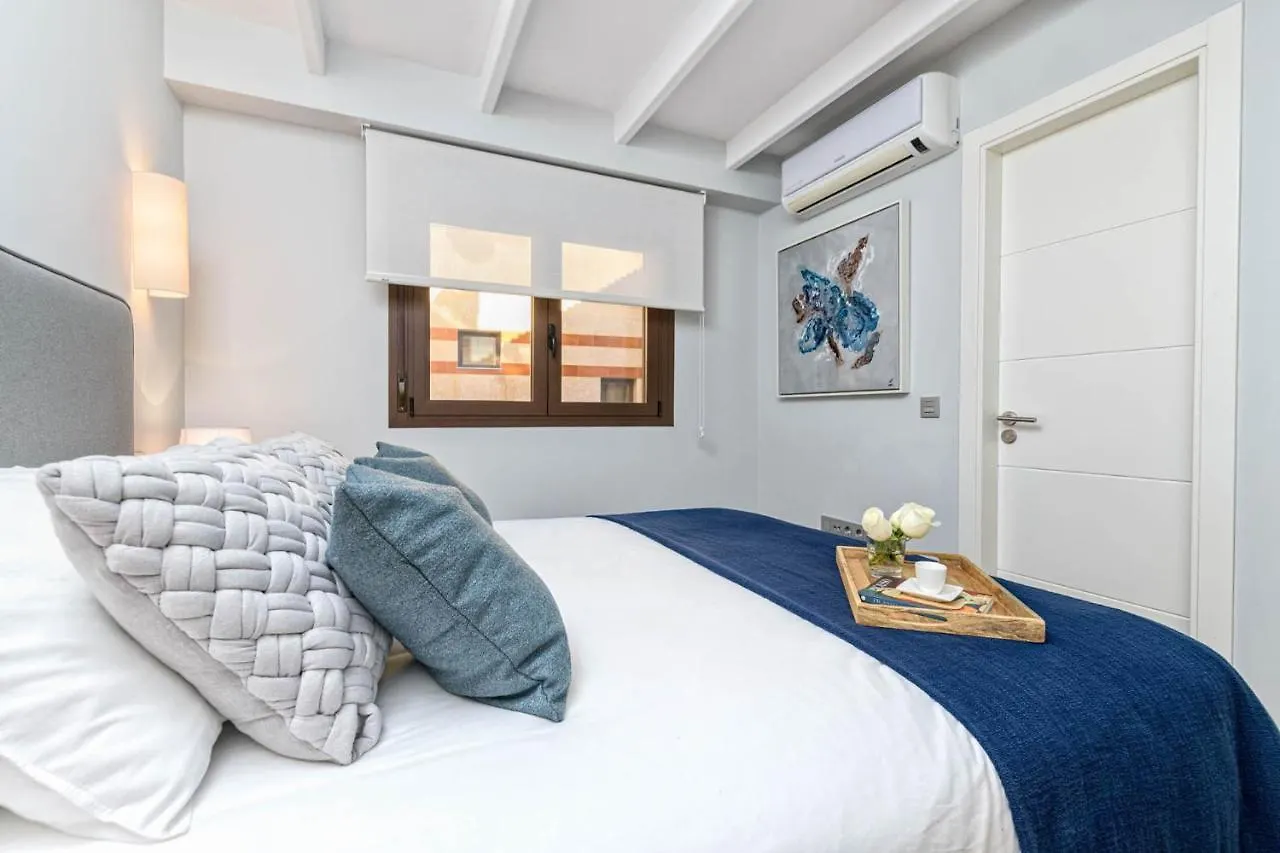 Apartman Sebastian Souviron Suites In Malaga By Solaga Holiday Homes